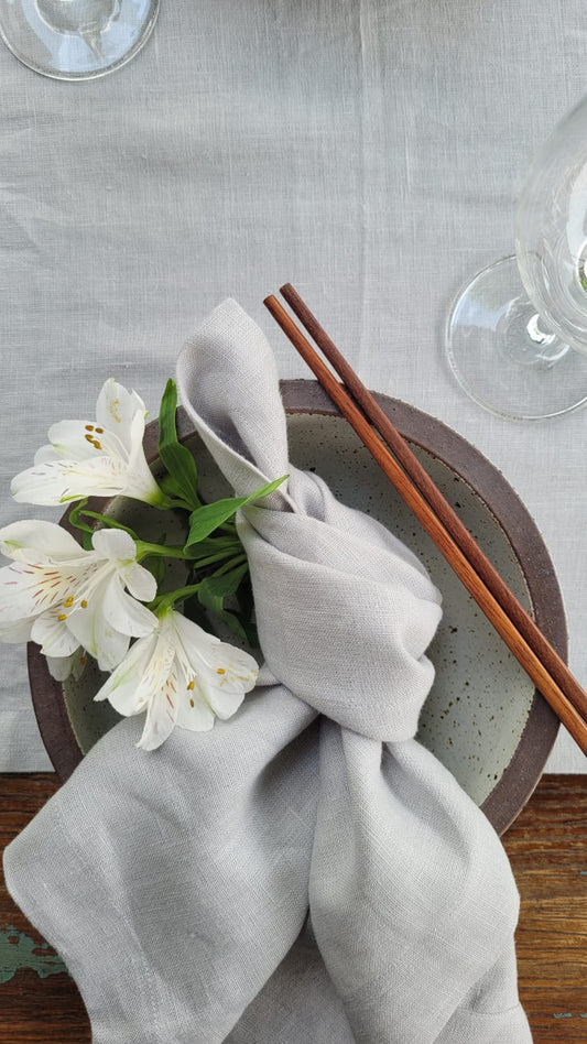 Table runner Grey
